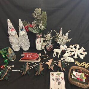 Tiered Tray Decor / Ornaments